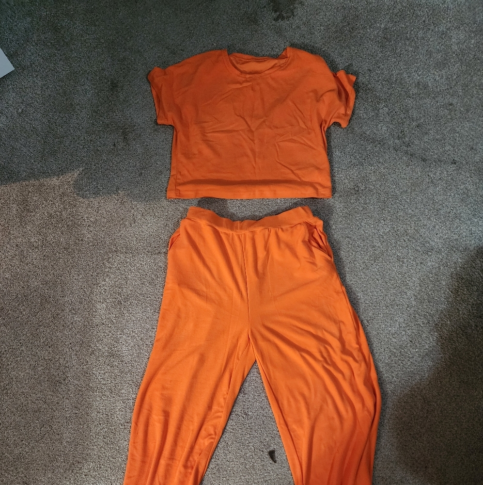 2 piece set